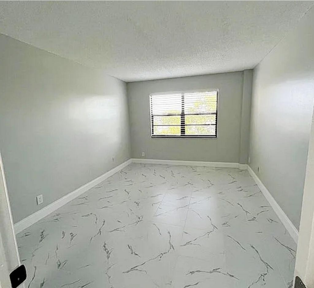 4640 W Lucerne Lakes Blvd Boulevard, Unit 505, Lake Worth, FL 33467 Photo