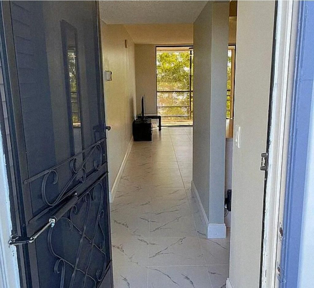 4640 W Lucerne Lakes Blvd Boulevard, Unit 505, Lake Worth, FL 33467 Photo