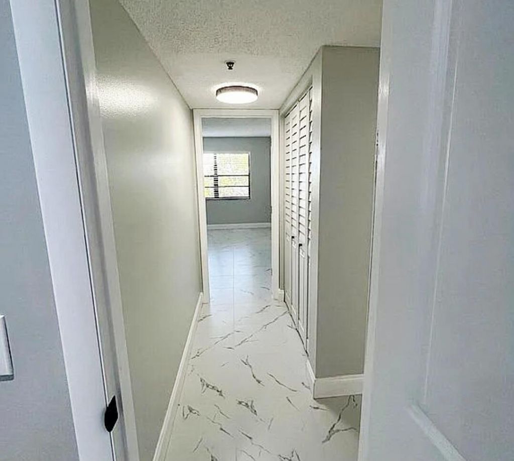 4640 W Lucerne Lakes Blvd Boulevard, Unit 505, Lake Worth, FL 33467 Photo