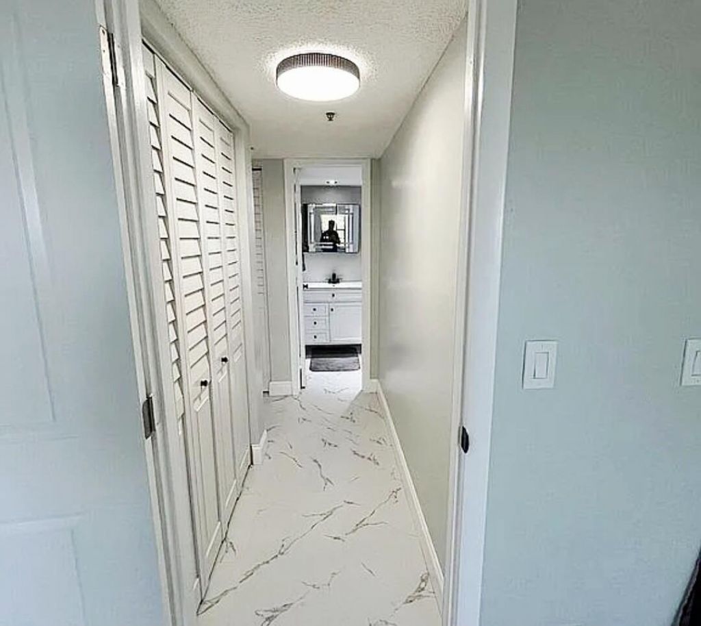 4640 W Lucerne Lakes Blvd Boulevard, Unit 505, Lake Worth, FL 33467 Photo