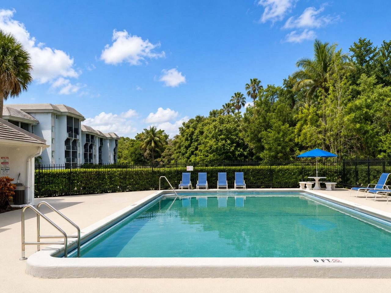 711 N Pine Island Road, Unit 204, Plantation, FL 33324 Photo