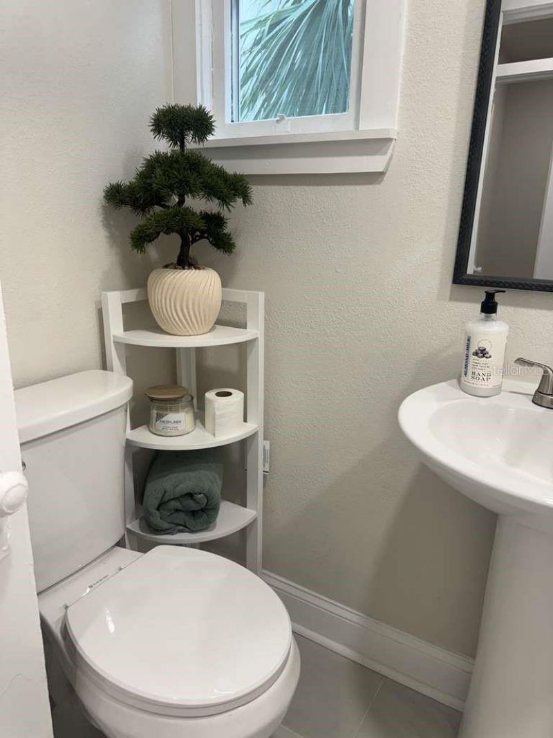 824 6th Street N, Unit 2, Saint Petersburg, FL 33701 Photo