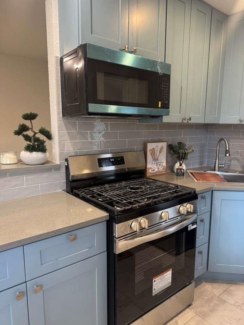 824 6th Street N, Unit 2, Saint Petersburg, FL 33701 Photo
