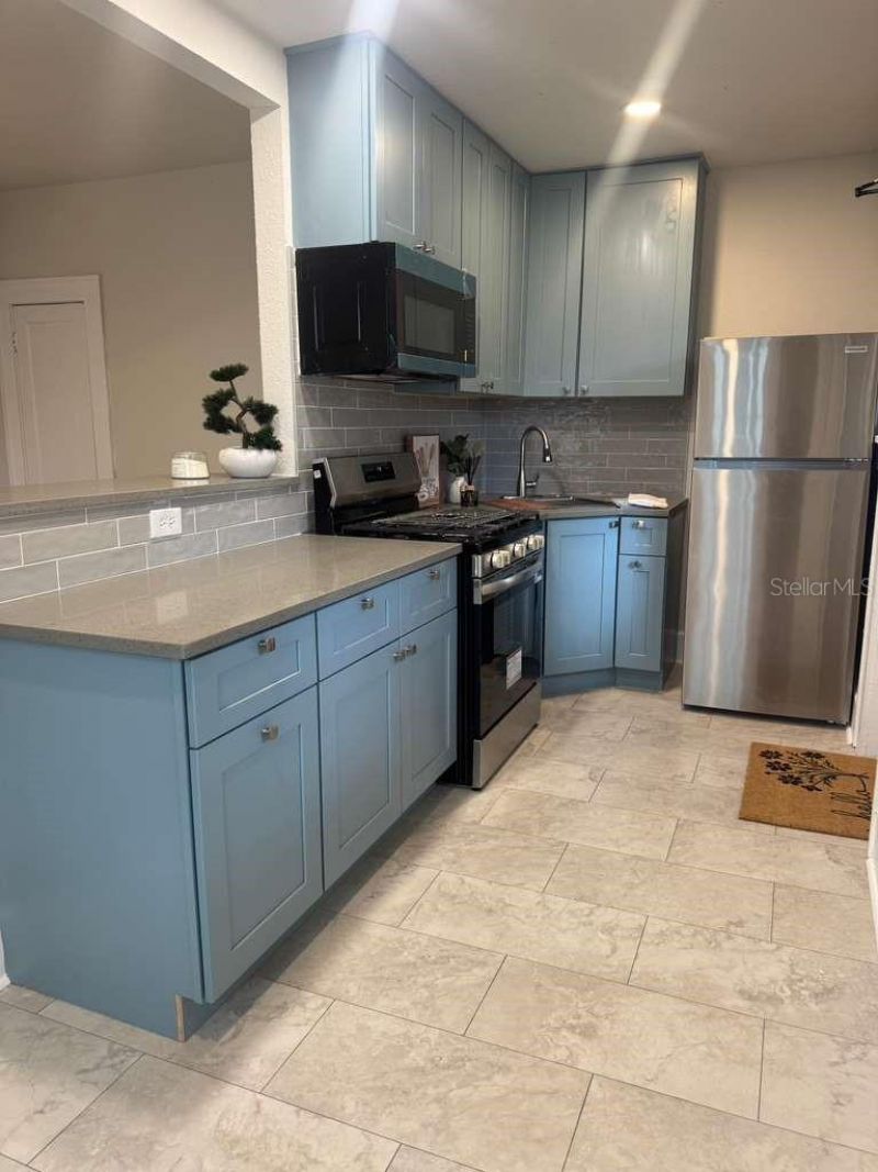 824 6th Street N, Unit 2, Saint Petersburg, FL 33701 Photo