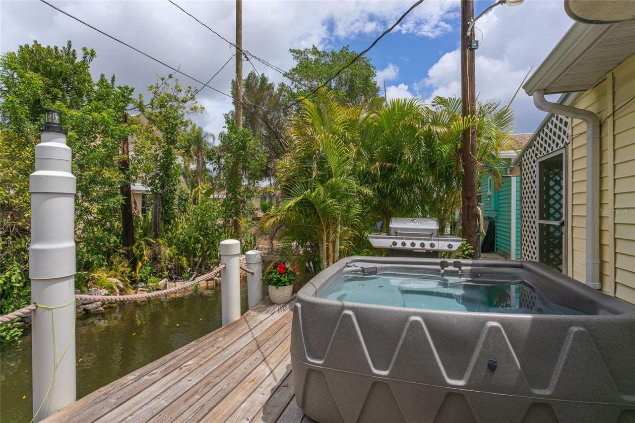 14 Lafayette Street, Bradenton, FL 34208 Photo