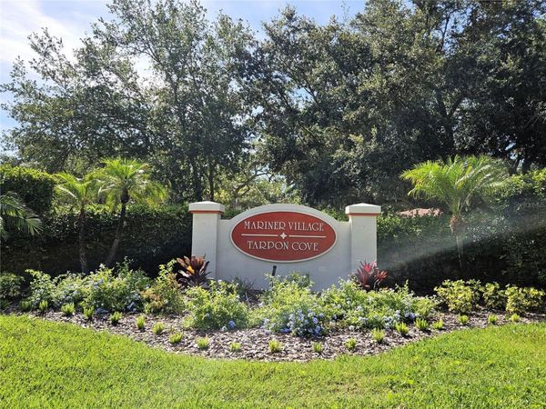 1800 MARINER DRIVE, Unit 9, TARPON SPRINGS, FL 34689