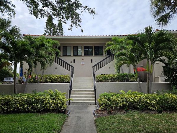 1800 MARINER DRIVE , Unit 9, TARPON SPRINGS, FL 34689