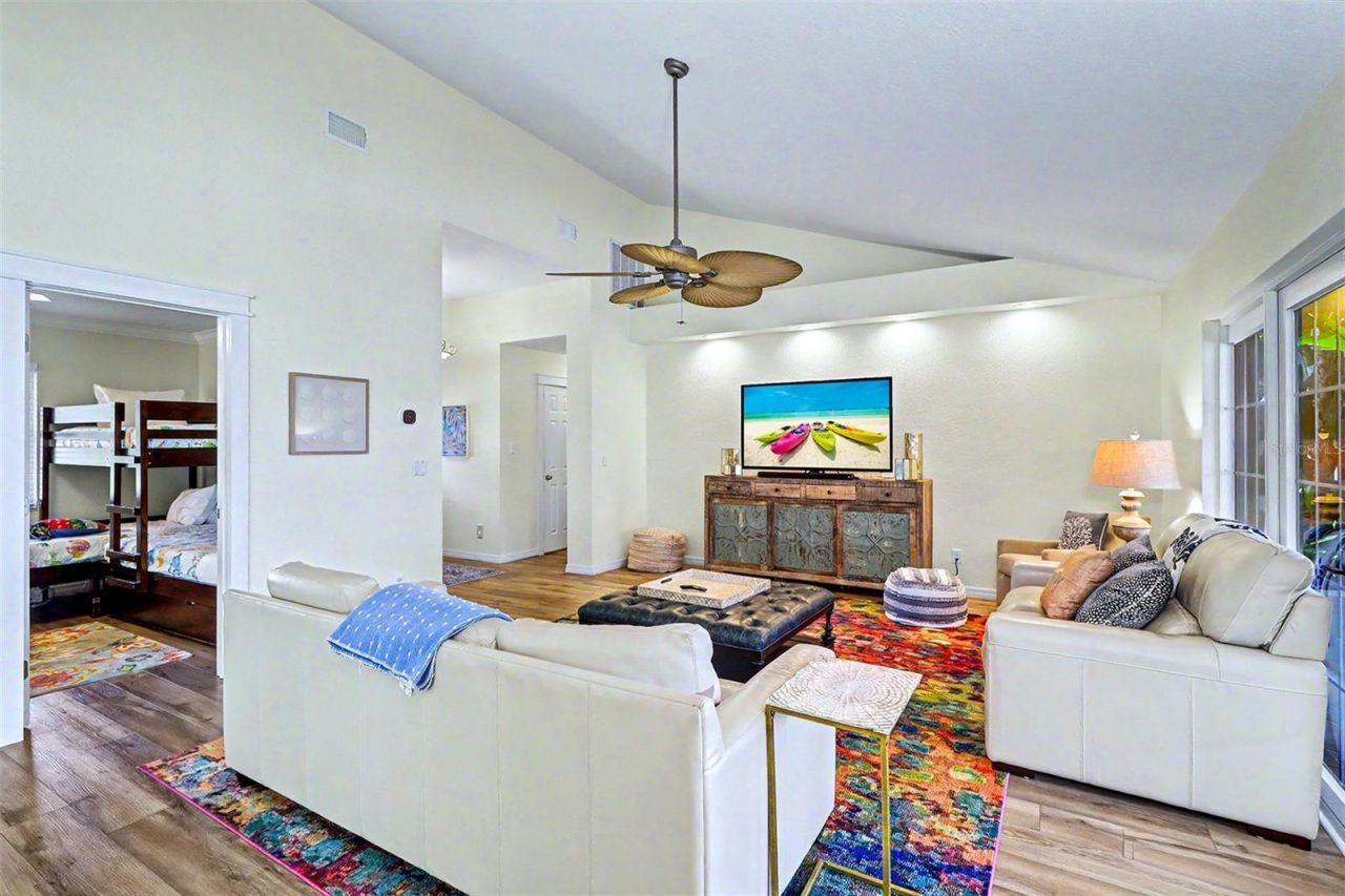 495 Harbor Drive S, Indian Rocks Beach, FL 33785 Photo
