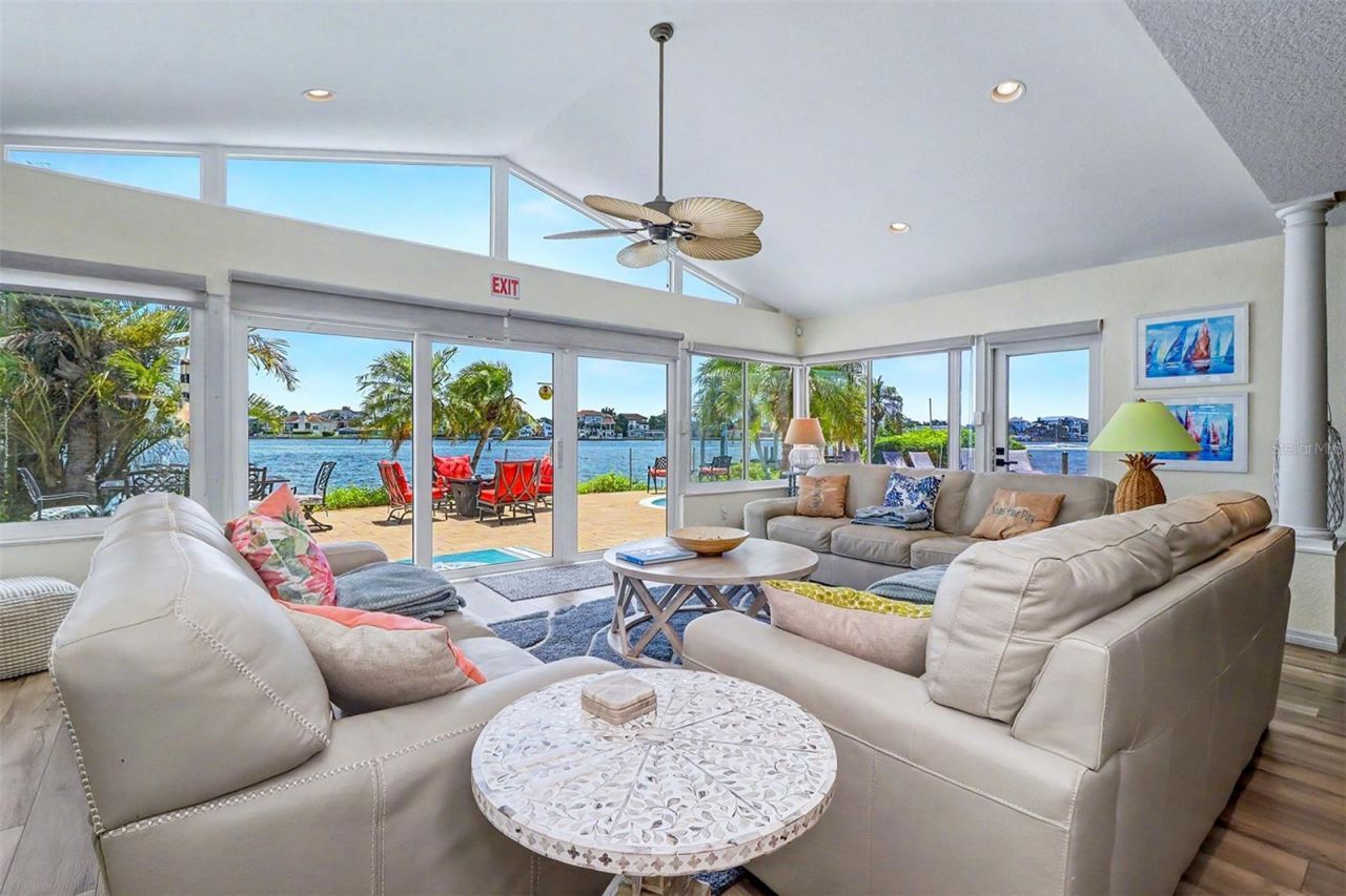 495 Harbor Drive S, Indian Rocks Beach, FL 33785 Photo