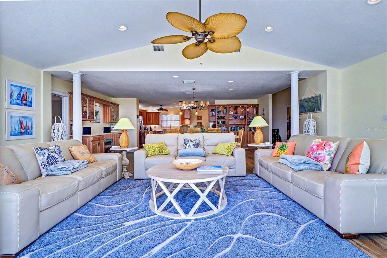 495 Harbor Drive S, Indian Rocks Beach, FL 33785 Photo