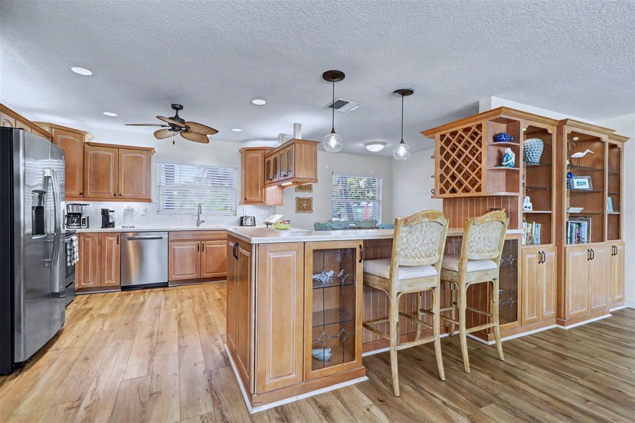 495 Harbor Drive S, Indian Rocks Beach, FL 33785 Photo