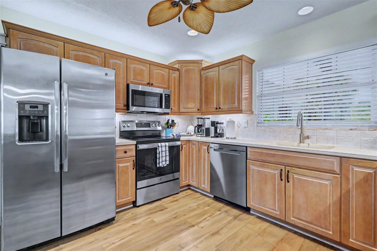 495 Harbor Drive S, Indian Rocks Beach, FL 33785 Photo