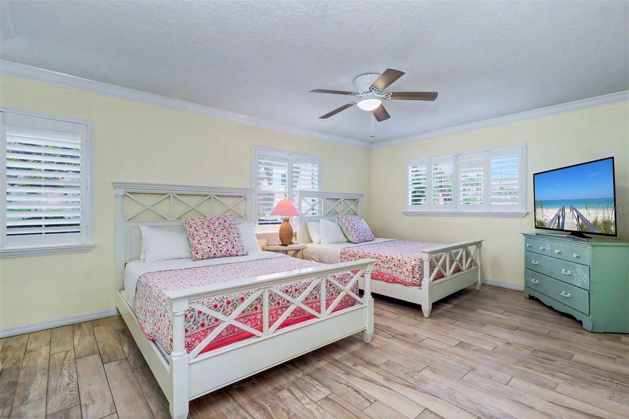 495 Harbor Drive S, Indian Rocks Beach, FL 33785 Photo