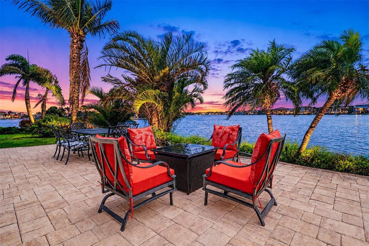 495 Harbor Drive S, Indian Rocks Beach, FL 33785 Photo