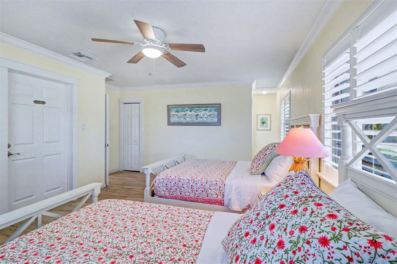 495 Harbor Drive S, Indian Rocks Beach, FL 33785 Photo