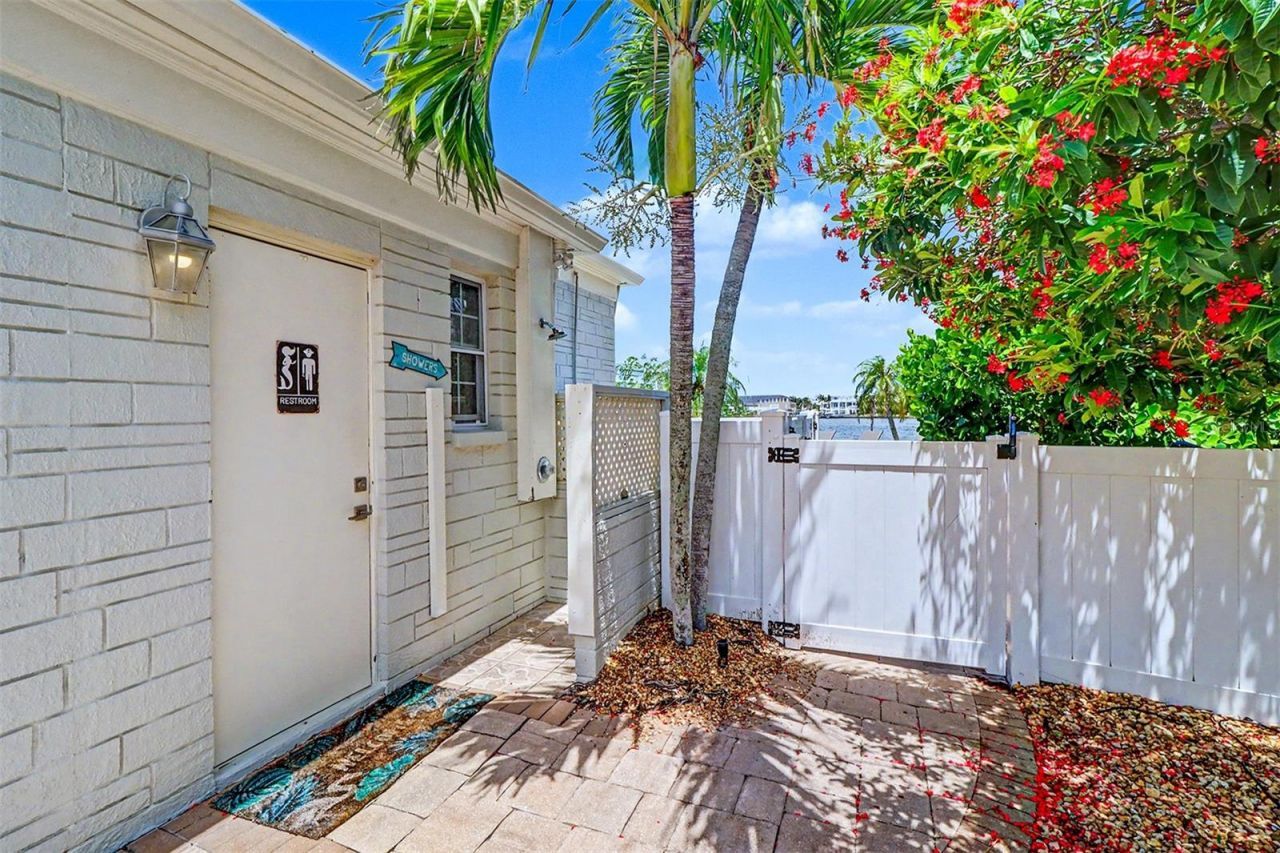 495 Harbor Drive S, Indian Rocks Beach, FL 33785 Photo