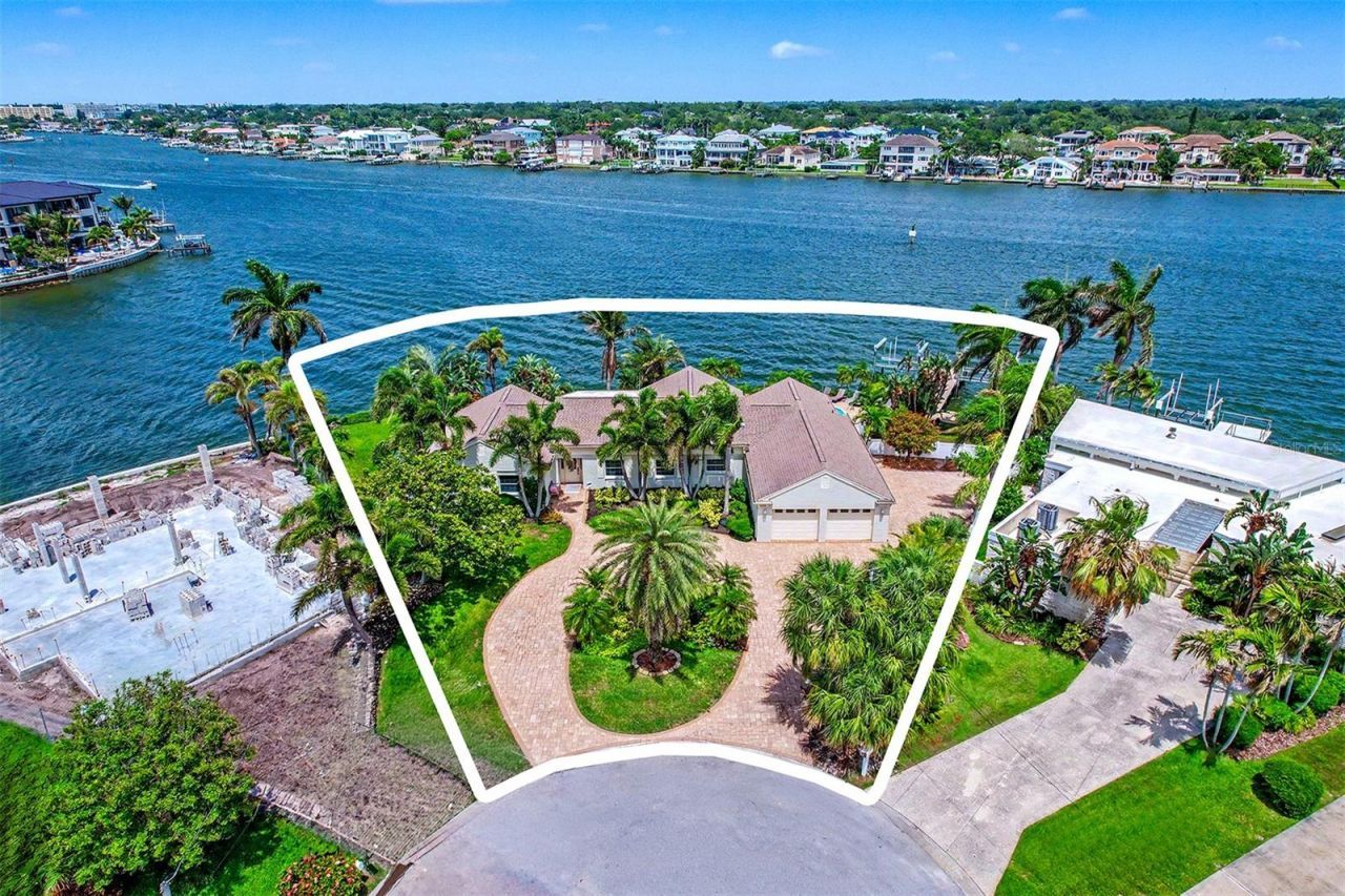 495 Harbor Drive S, Indian Rocks Beach, FL 33785 Photo