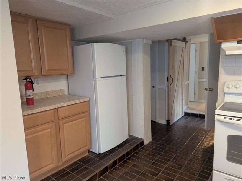 707 Bell Road, Chagrin Falls, OH 44022 Photo 5