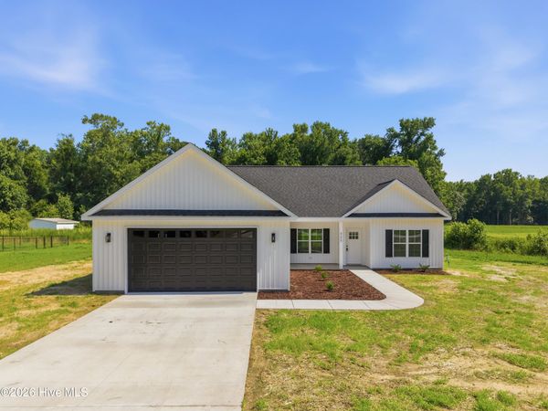 325 W Washington Street, Bethel, NC 27812