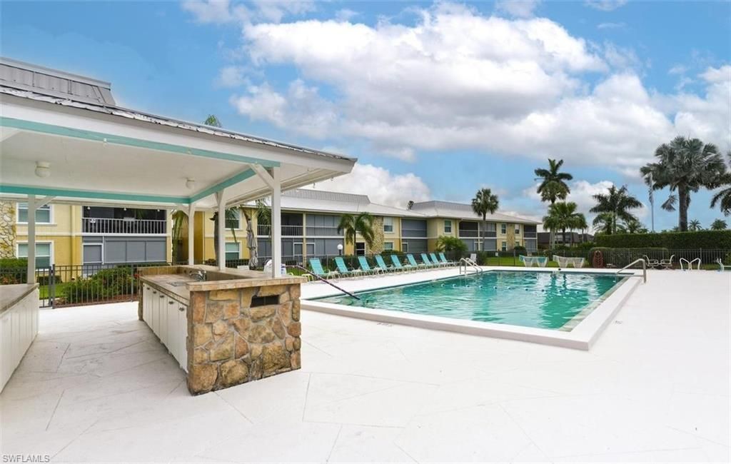 401 Charlemagne Blvd, Unit A205, Naples, FL 34112 Photo