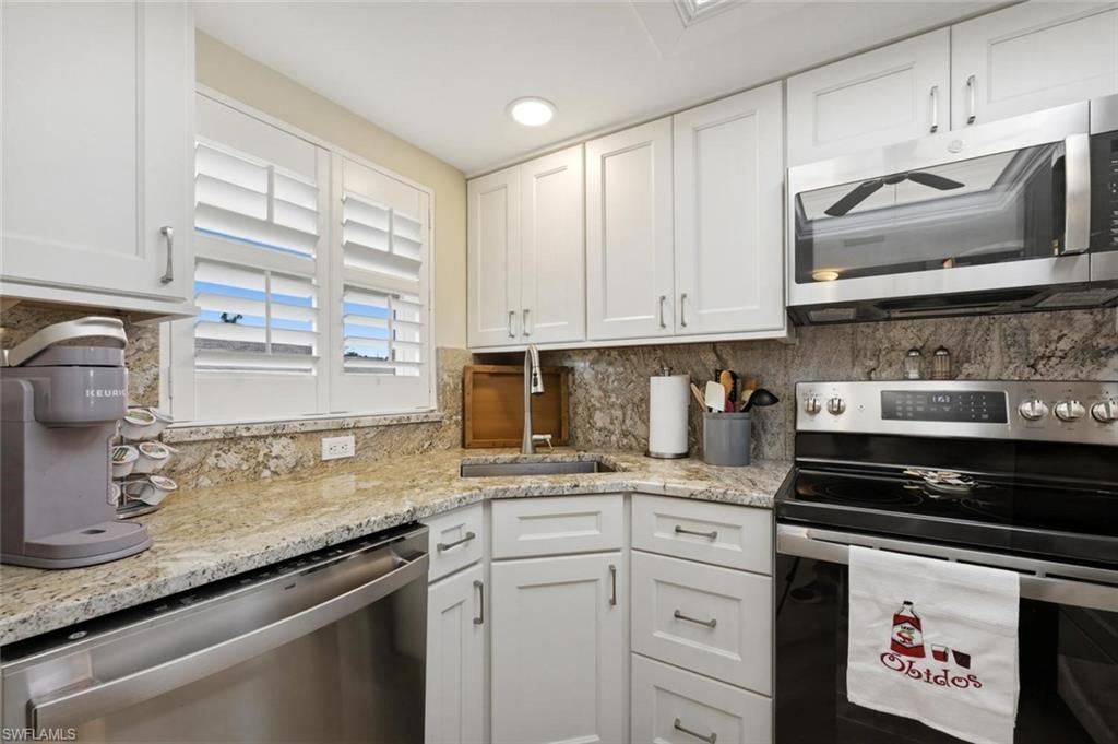401 Charlemagne Blvd, Unit A205, Naples, FL 34112 Photo