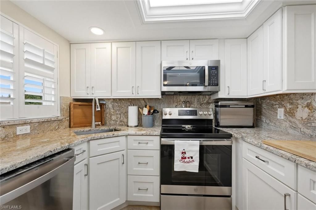 401 Charlemagne Blvd, Unit A205, Naples, FL 34112 Photo