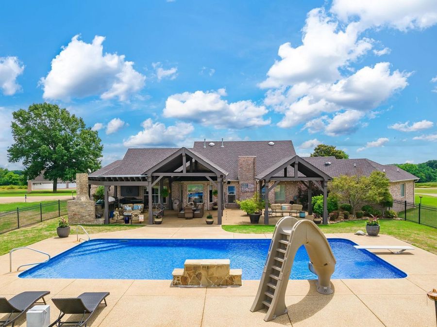 Property Image 36