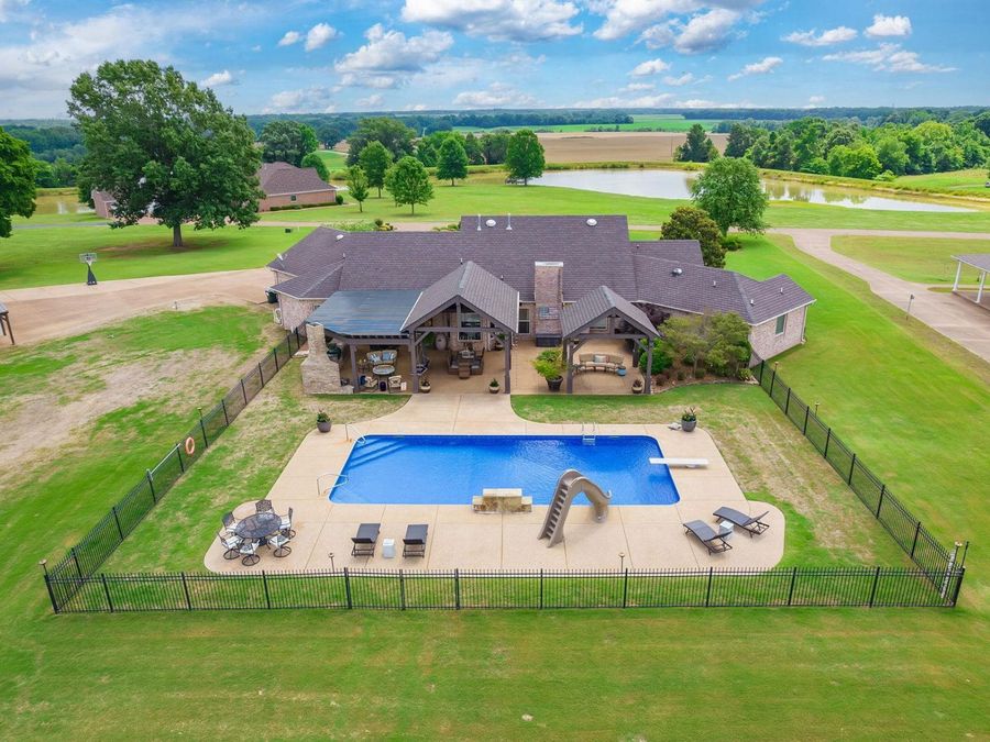 Property Image 37