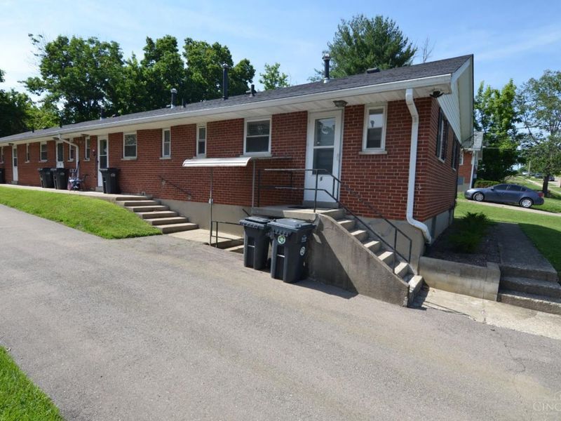 7205 Longfield Drive, Madeira, OH 45243 Photo 1