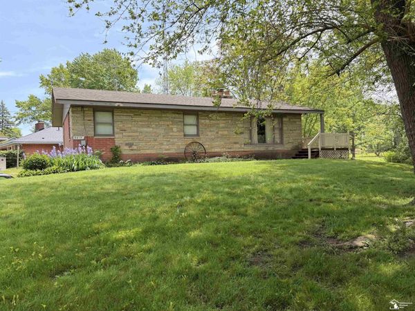 9415 Tobine Street, Romulus, MI 48174