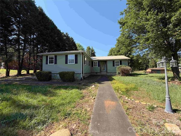 2076 S Fork Drive , Morganton, NC 28655