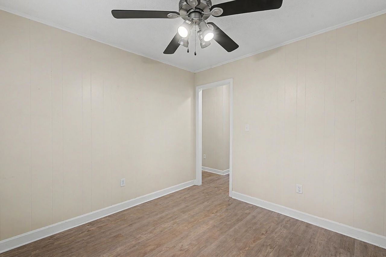 111 Tallahassee Rd. Photo 12