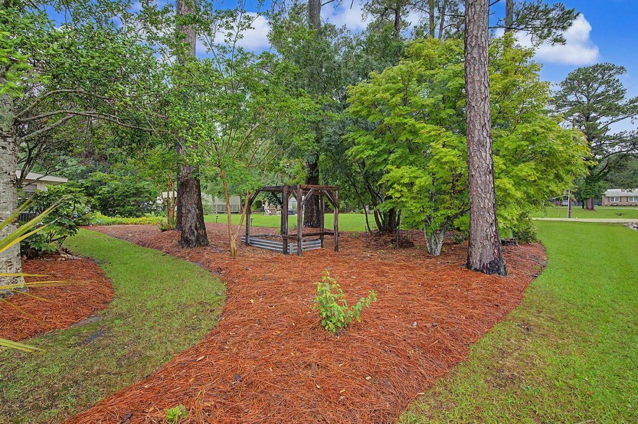 111 Tallahassee Rd. Photo 61