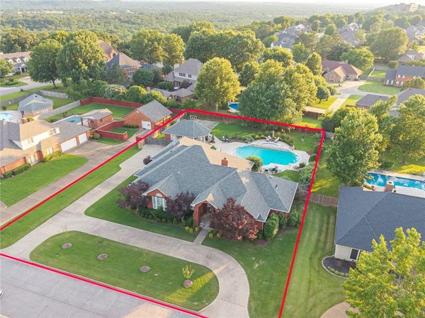 10904 Kettering Lane , Fort Smith, AR 72908