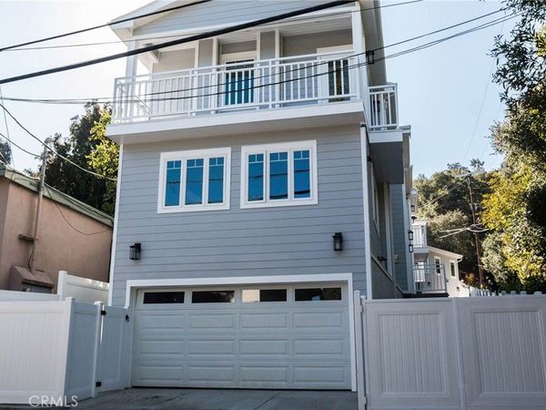 3698 1/2 Fredonia Drive, Los Angeles, CA 90068