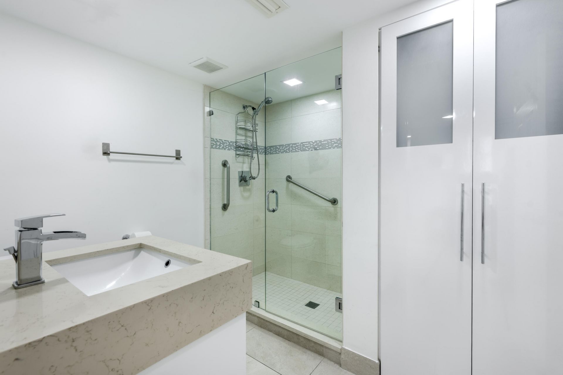 7509 Glendevon Lane, Unit 1002, Delray Beach, FL 33446 Photo