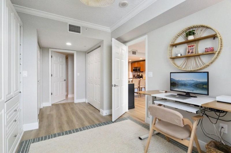 610 Clematis Street, Unit 515, West Palm Beach, FL 33401 Photo