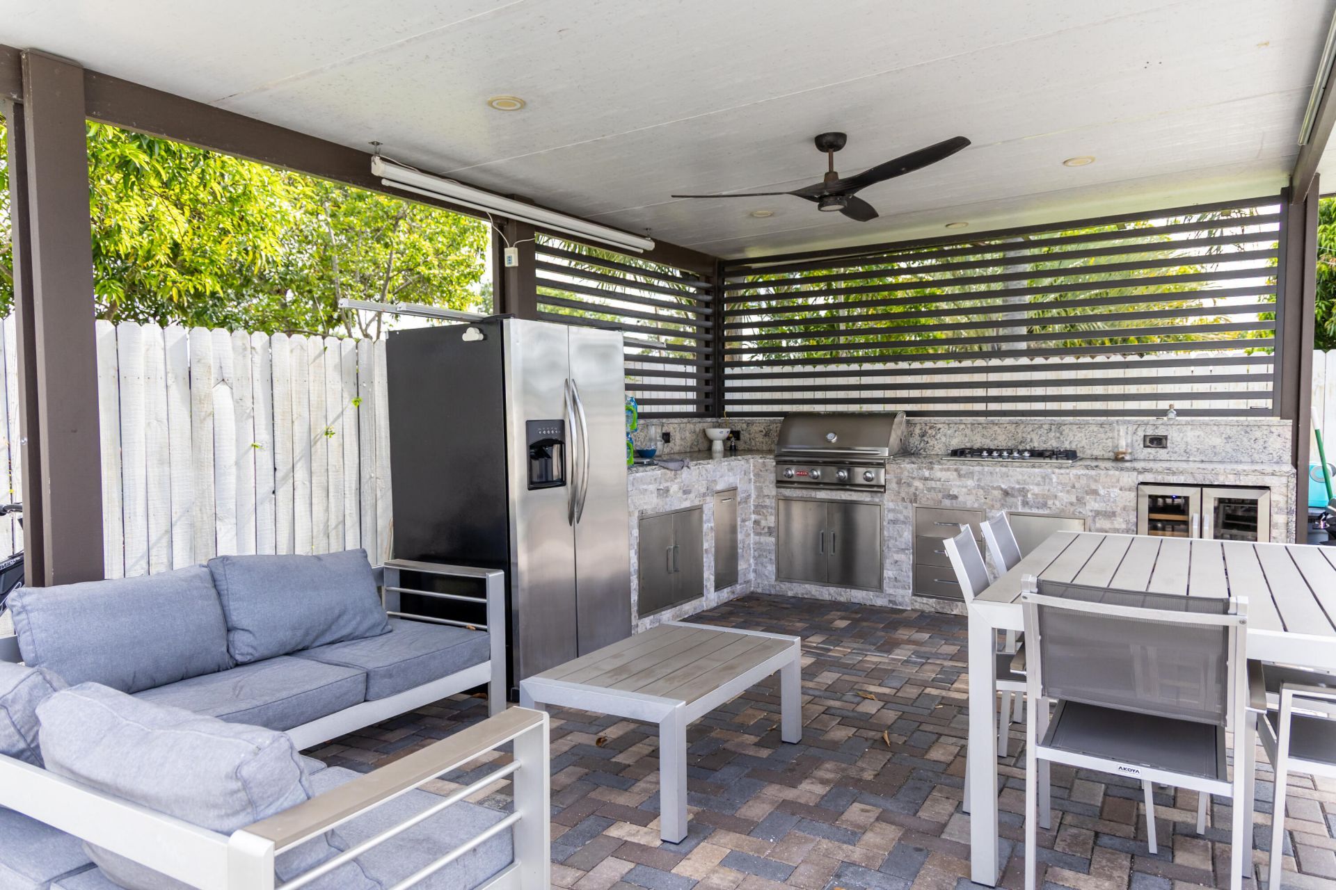 5668 Albert Road, West Palm Beach, FL 33415 Photo
