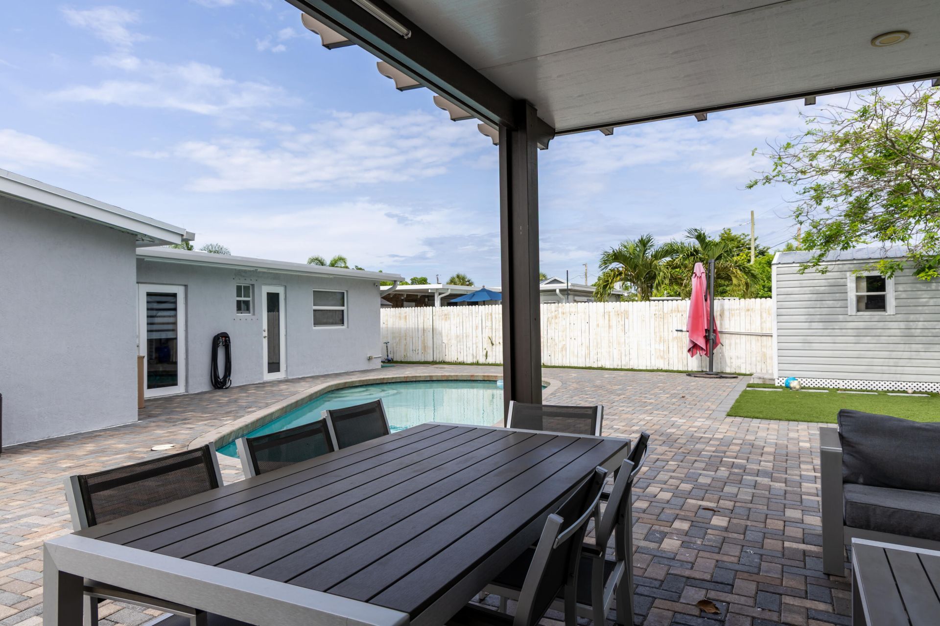 5668 Albert Road, West Palm Beach, FL 33415 Photo