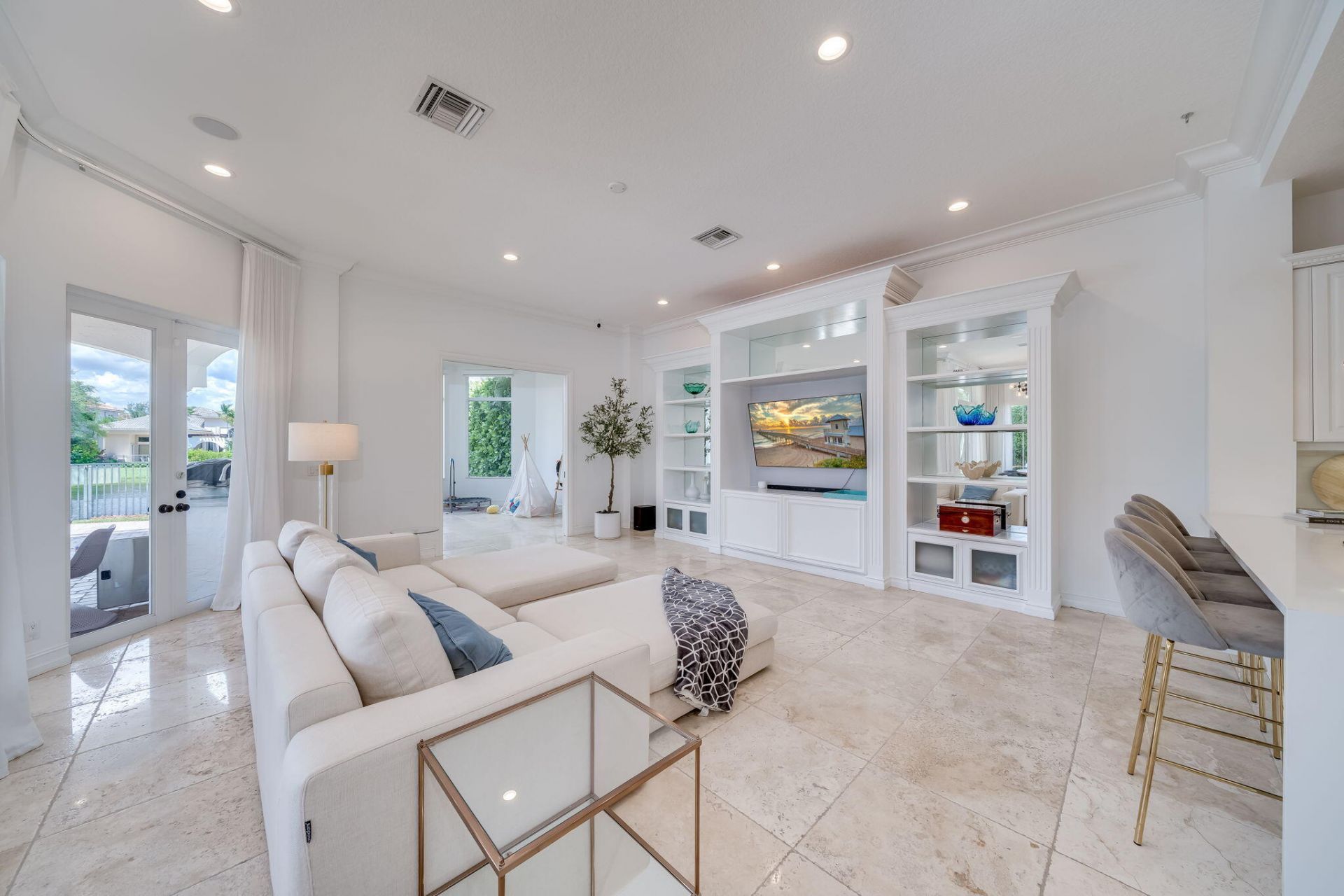 17593 Middle Lake Drive, Boca Raton, FL 33496 Photo