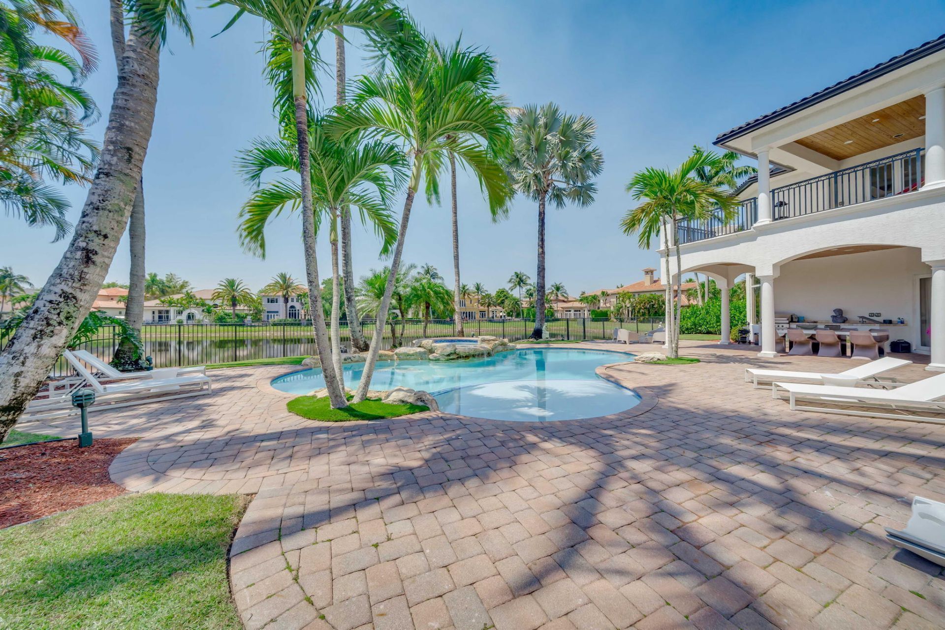 17593 Middle Lake Drive, Boca Raton, FL 33496 Photo