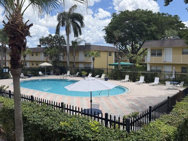5168 NE 6th Avenue, Unit 431, Oakland Park, FL 33334