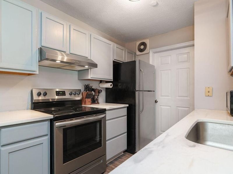 6767 Meadow Creek Drive , Unit 101, Columbus, OH 43235 Photo 12