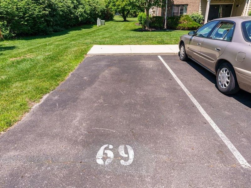 6767 Meadow Creek Drive , Unit 101, Columbus, OH 43235 Photo 25