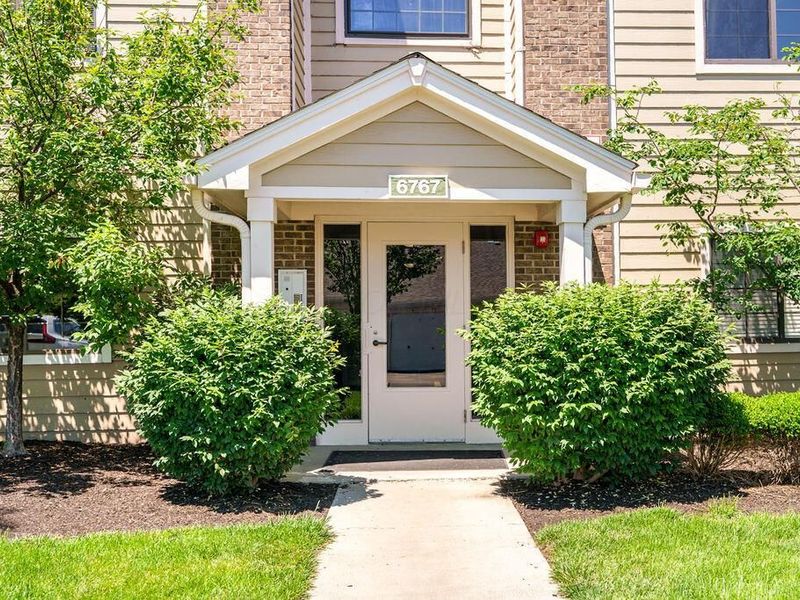6767 Meadow Creek Drive , Unit 101, Columbus, OH 43235 Photo 4