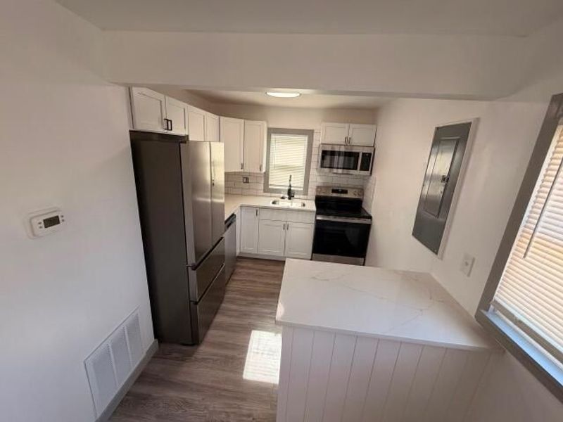 865 Joyce Avenue, Columbus, OH 43219 Photo 18