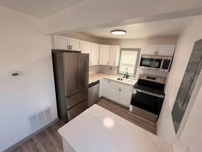865 Joyce Avenue, Columbus, OH 43219 Photo 28
