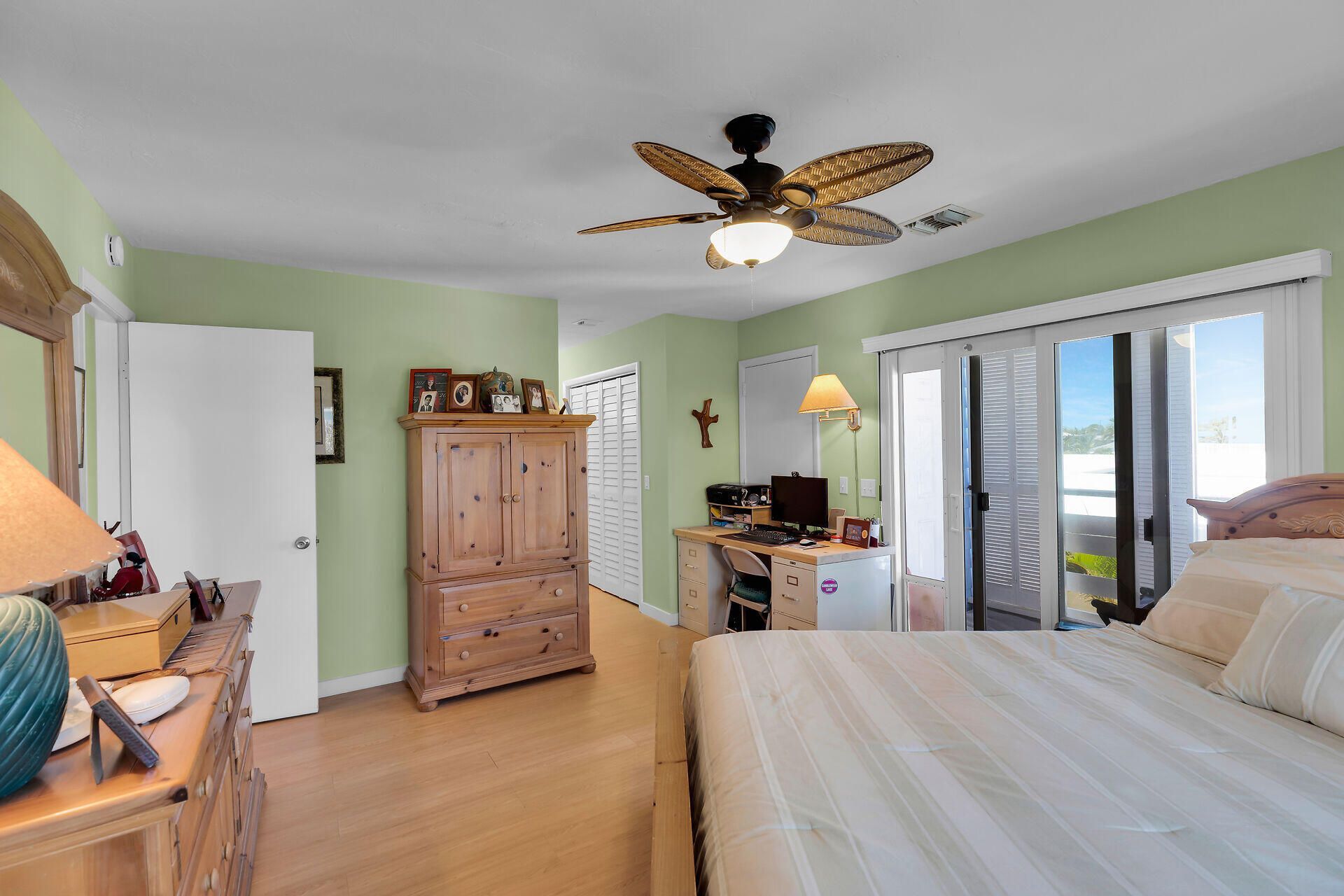 31135 Hollerich Drive, Big Pine Key, FL 33043 Photo