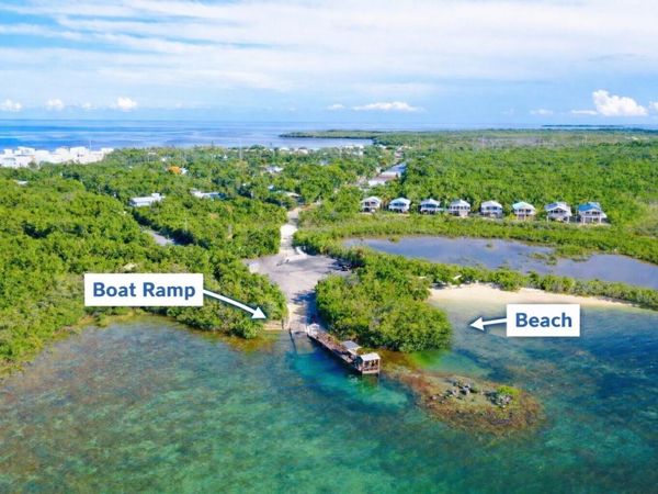 335 Bay View Avenue, KEY LARGO, FL 33037