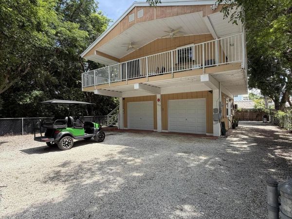 335 Bay View Avenue, KEY LARGO, FL 33037